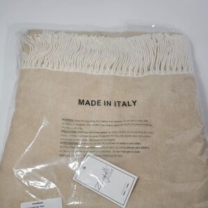 NWT Zighilli Home Beige Throw Blanket Made In Italy